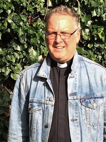 Revd Keith Rengert